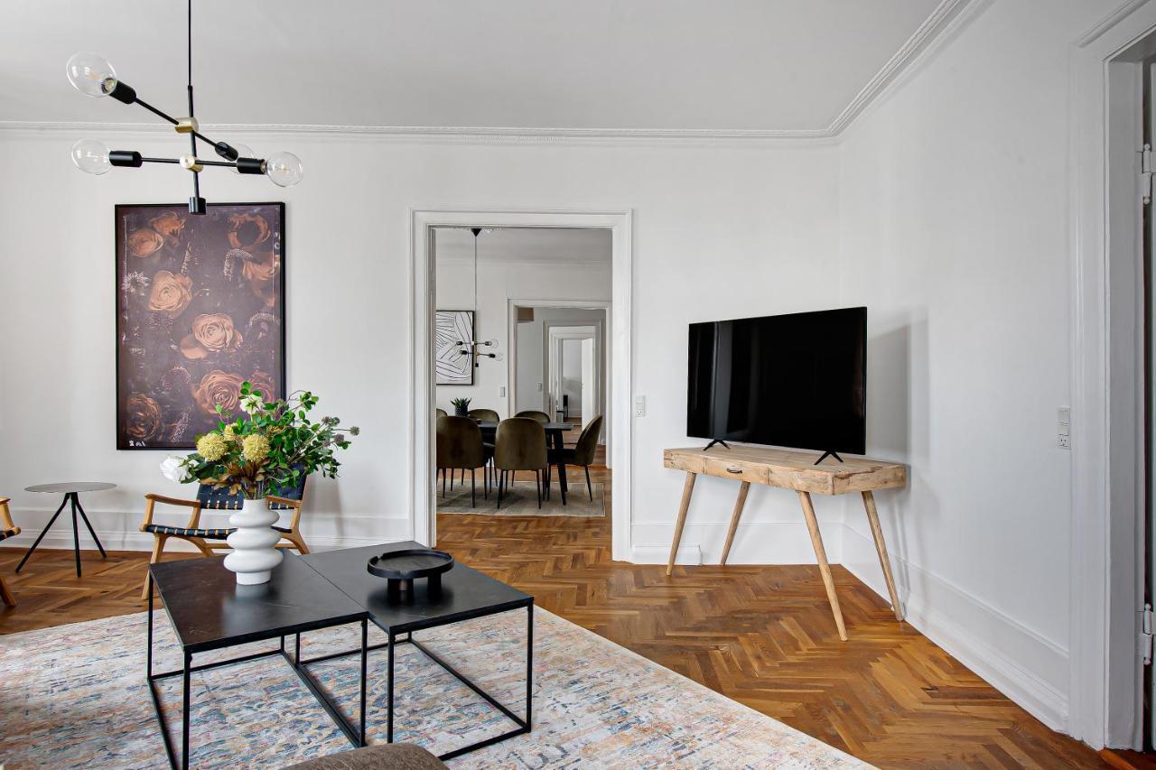 Sanders Square - Spacious Six-Bedroom Apartment Near Amalienborg Kopenhagen Exterior foto