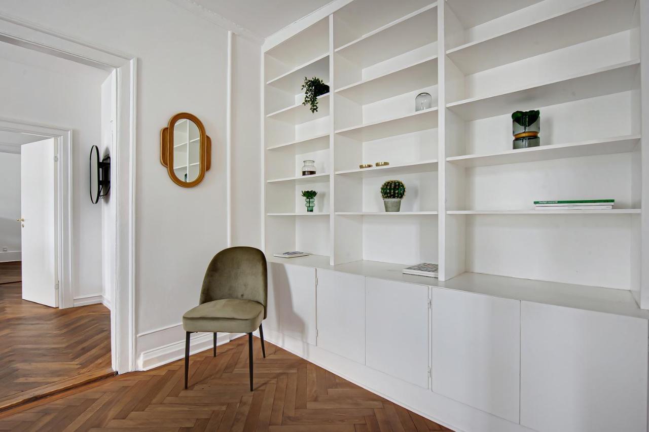 Sanders Square - Spacious Six-Bedroom Apartment Near Amalienborg Kopenhagen Exterior foto