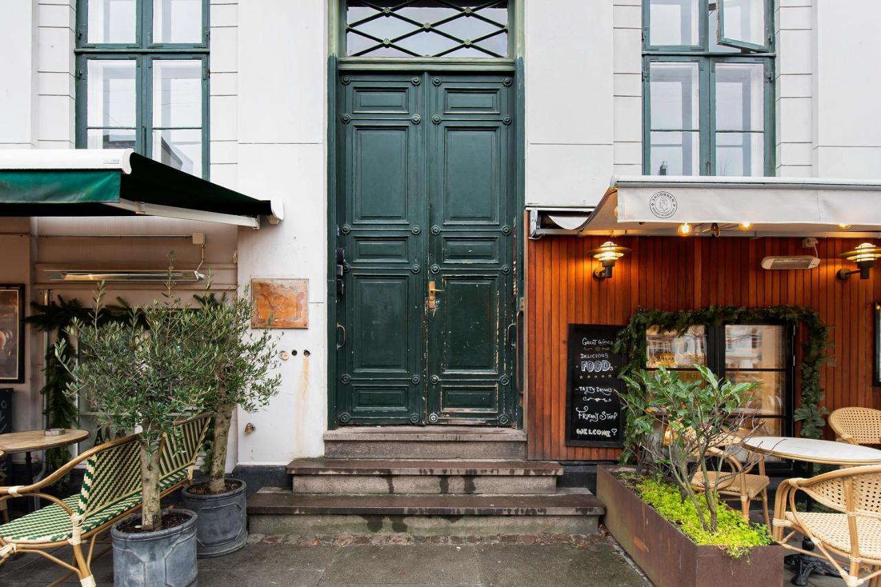 Sanders Square - Spacious Six-Bedroom Apartment Near Amalienborg Kopenhagen Exterior foto